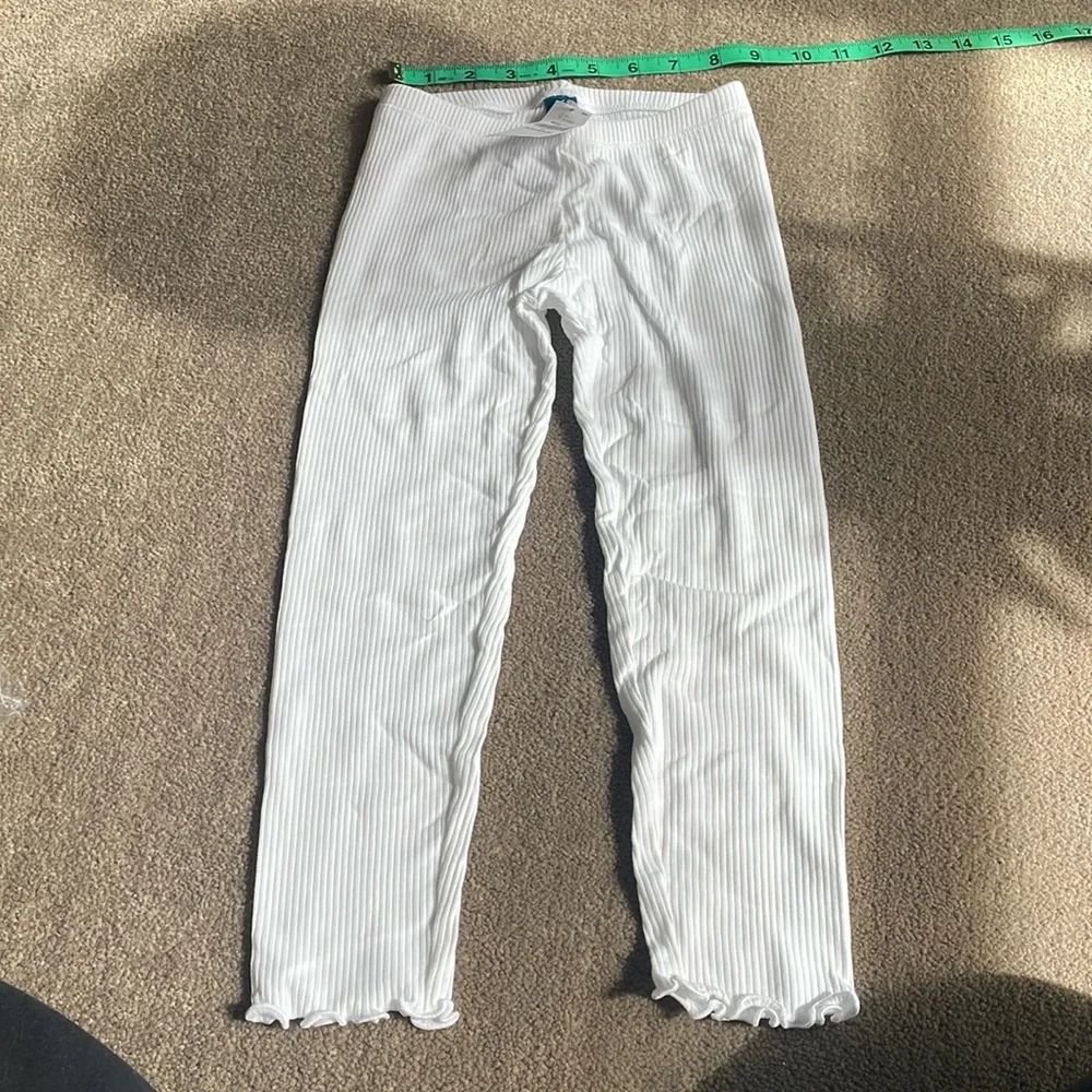 FREE NWT Old Navy Leggings 4T